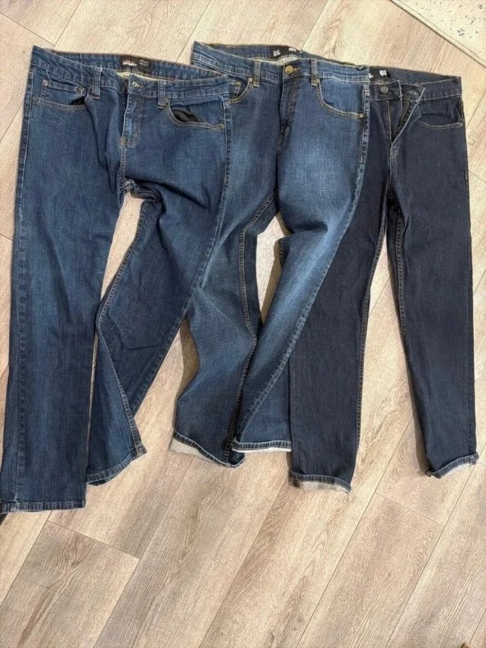3 pair bundle men’s RSQ jeans